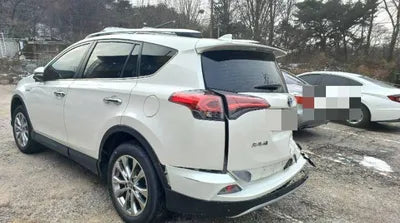 2016 Toyota RAV4 VIN: