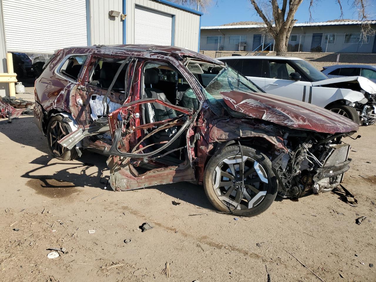 2023 KIA TELLURIDE S VIN:5XYP6DGC8PG400493