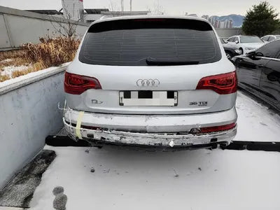 2014 Audi Q7 VIN: