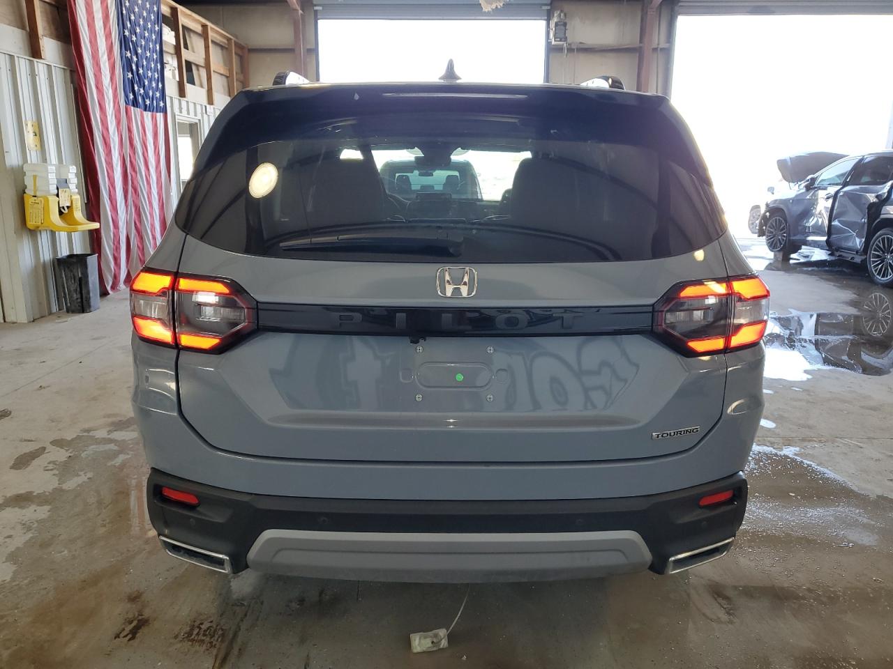 2024 HONDA PILOT TOURING VIN:5FNYG2H70RB010201