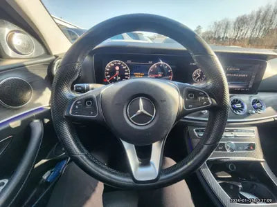2017 Mercedes-Benz E 300 WDDZF4KB9HA137221 VIN:WDDZF4KB9HA137221