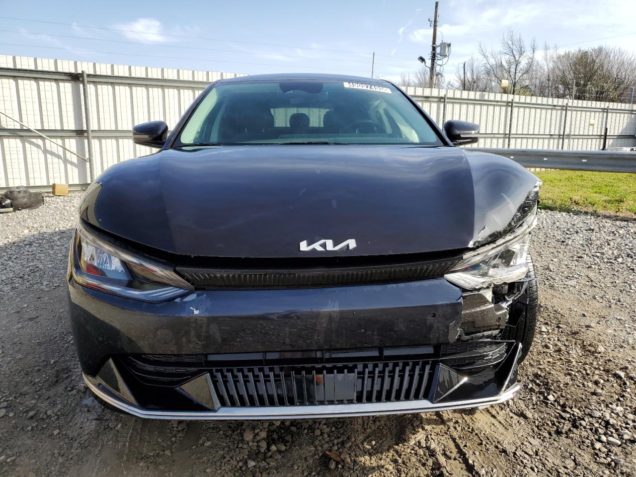 2023 KIA EV6 LIGHT VIN:KNDC34LA8P5127849