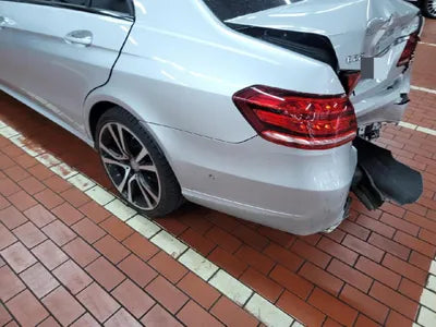 2015 Mercedes-Benz E 220 WDDHF0AB4FB168115 VIN:WDDHF0AB4FB168115