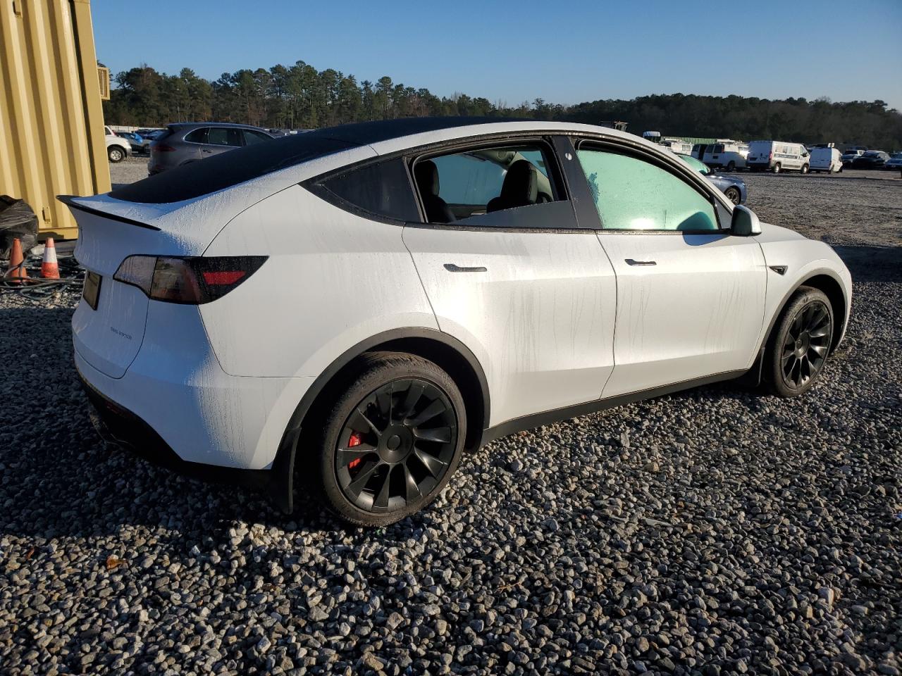 2023 TESLA MODEL Y  VIN:7SAYGDEE0PA030525