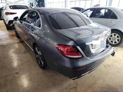 2017 Mercedes-Benz E 200 WDDZF4CB8HA120828 VIN:WDDZF4CB8HA120828