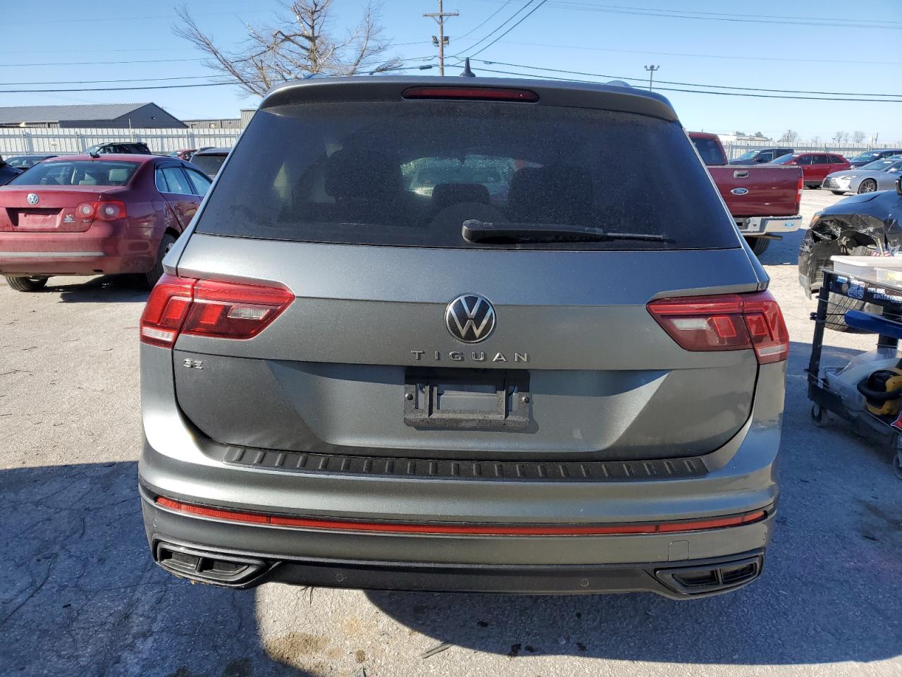 2023 VOLKSWAGEN TIGUAN SE R-LINE BLACK VIN:3VVCB7AX8PM053985