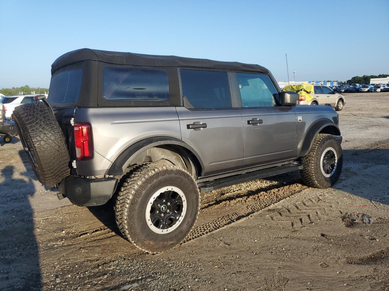 2022 FORD BRONCO BASE VIN:1FMDE5DH0NLB82705