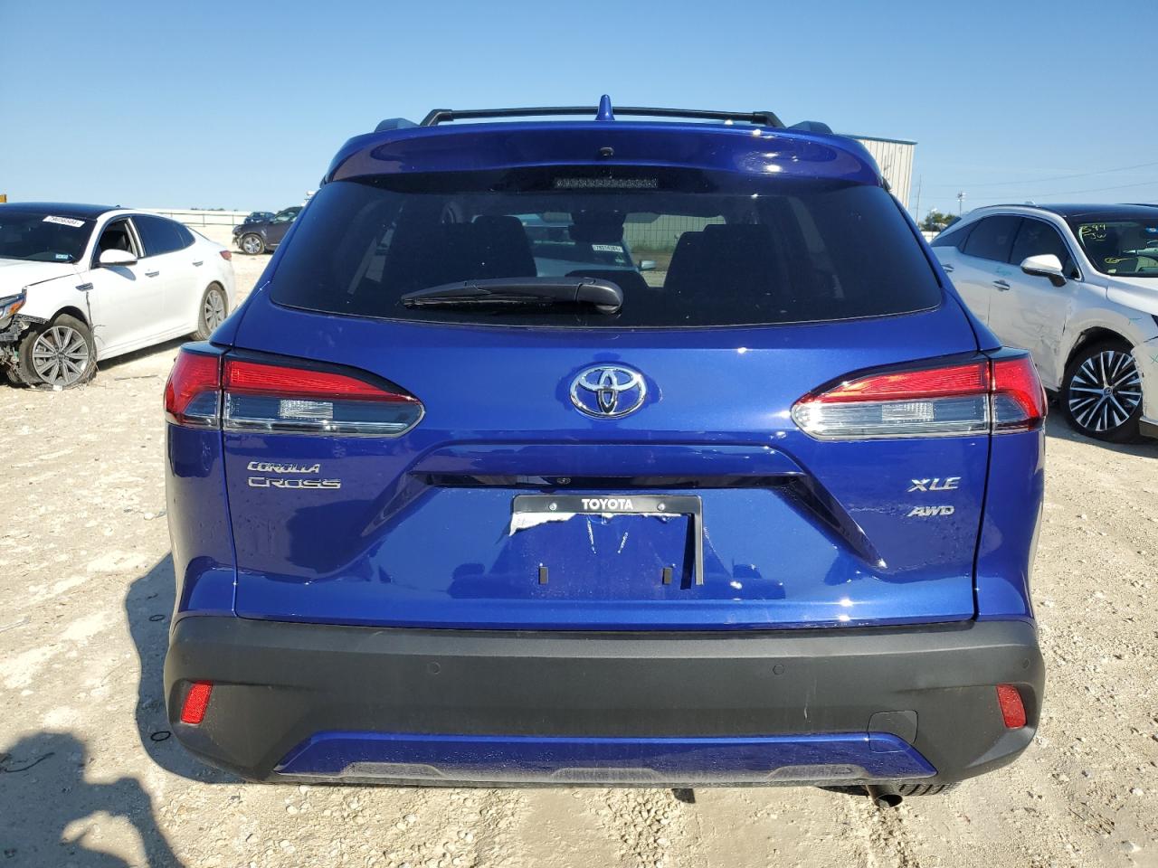2024 TOYOTA COROLLA CROSS XLE VIN:7MUDAABG5RV102134