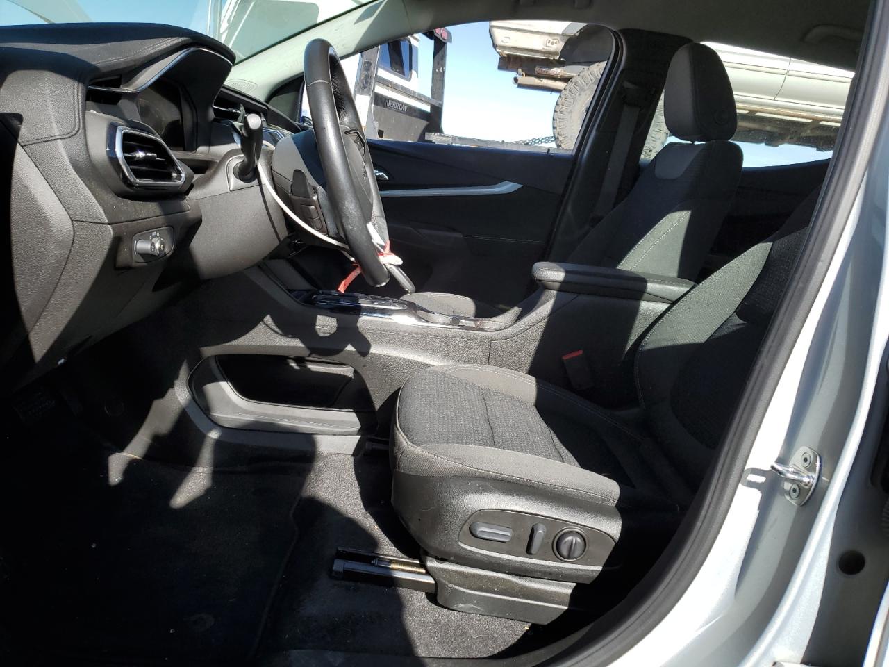 2022 CHEVROLET BOLT EUV LT VIN:1G1FY6S04N4126213