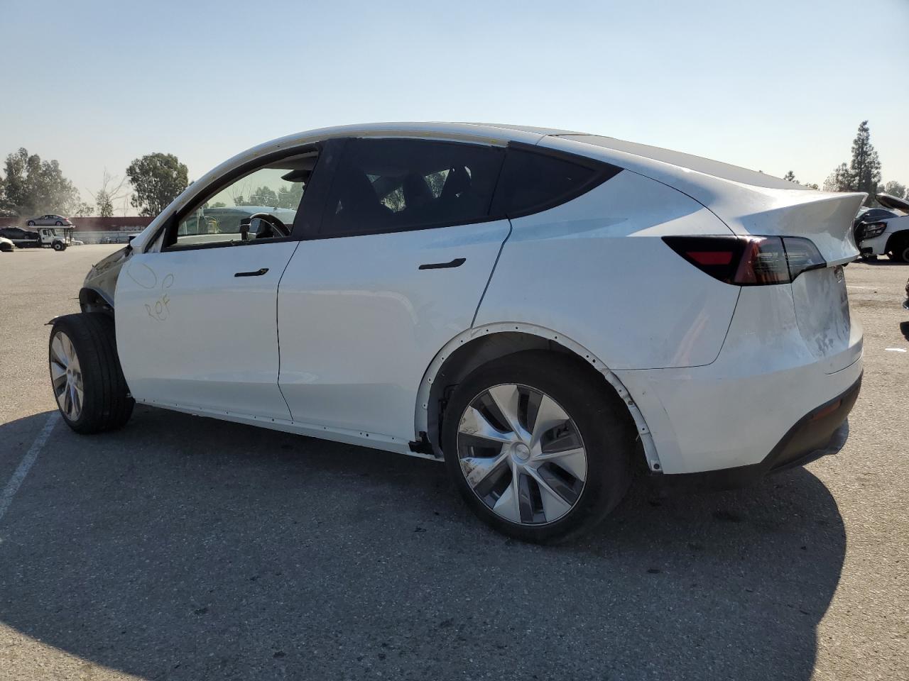 2024 TESLA MODEL Y  VIN:7SAYGDED0RF087210