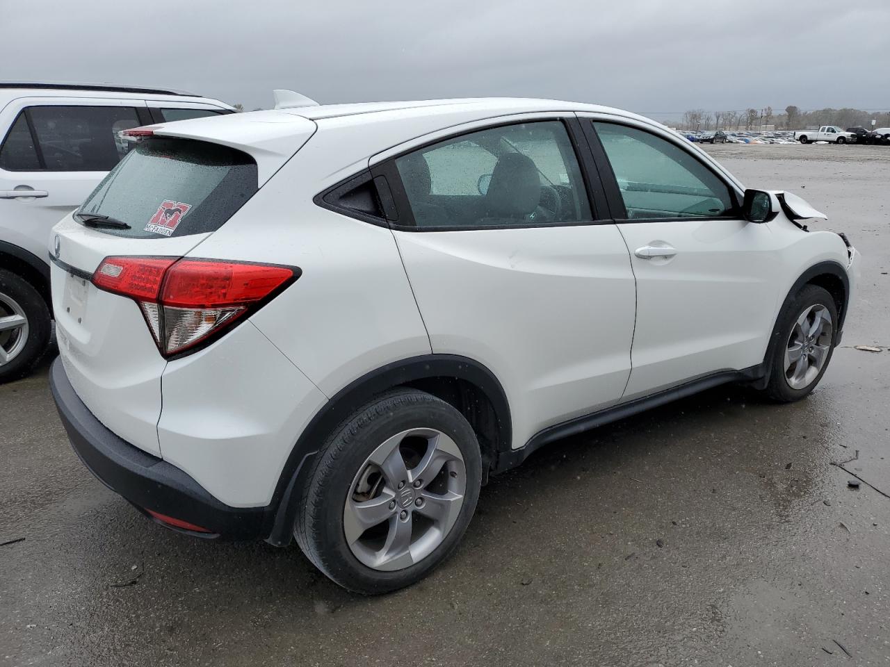 2022 HONDA HR-V LX VIN:3CZRU5H31NM724947