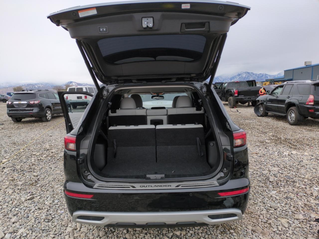 2022 MITSUBISHI OUTLANDER SEL VIN:JA4J4VA81NZ090816