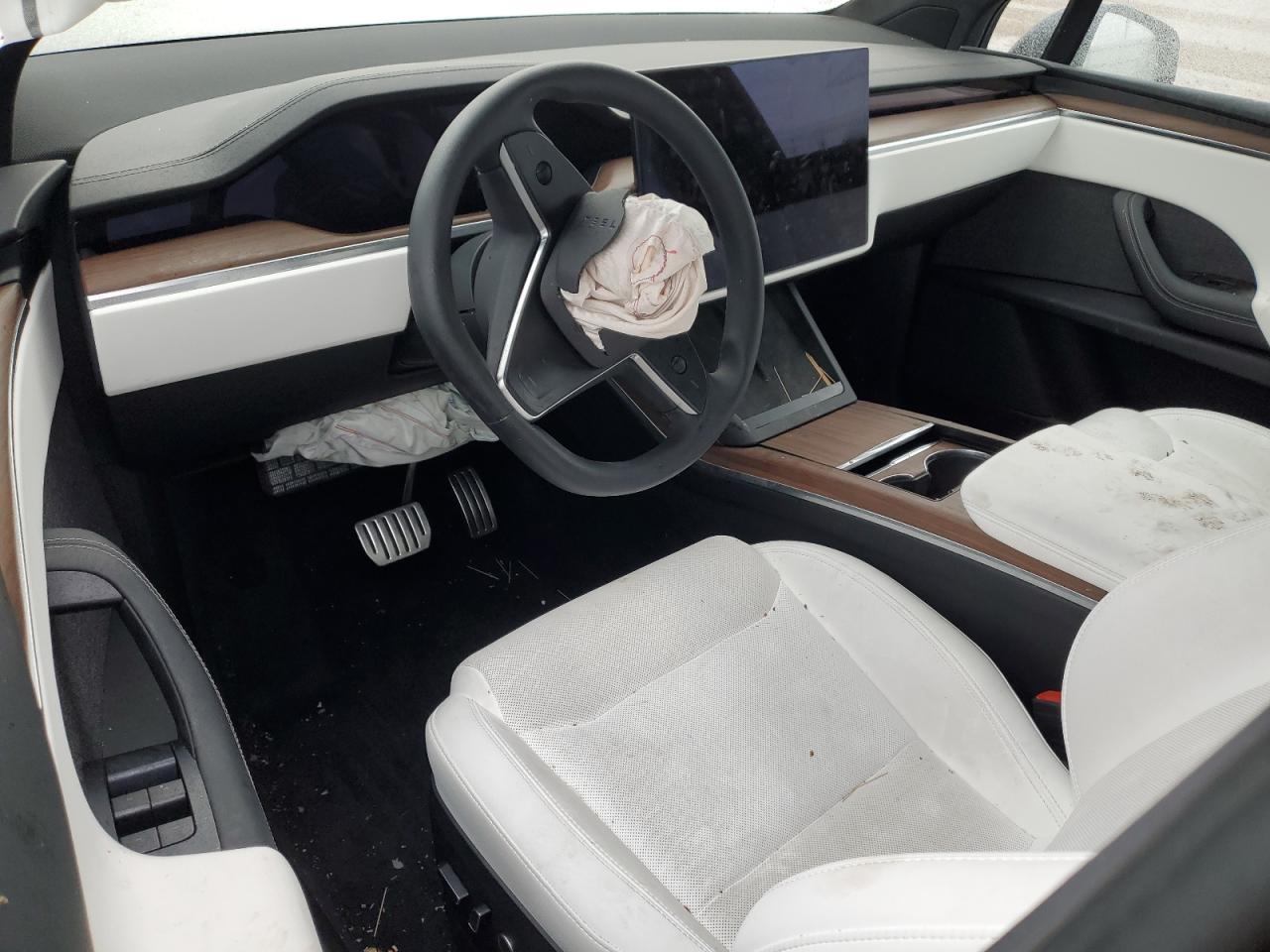2024 TESLA MODEL X  VIN:7SAXCDE57RF449825