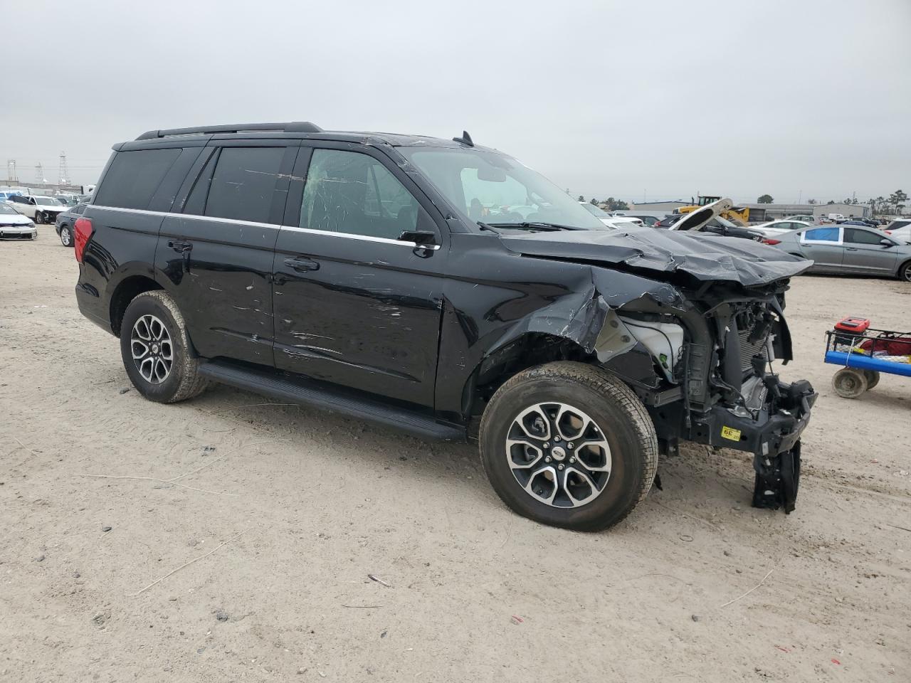 2024 FORD EXPEDITION XLT VIN:1FMJU1H84REA66331