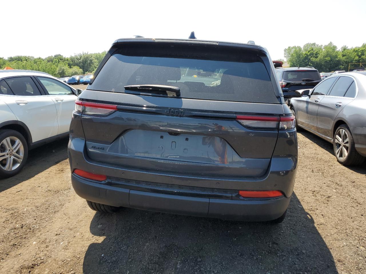 2023 JEEP GRAND CHEROKEE LAREDO VIN:1C4RJHAG3P8882971