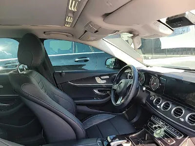2016 Mercedes-Benz E 220 VIN: