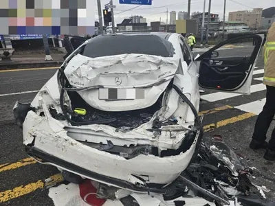 2016 Mercedes-Benz C 250 VIN: