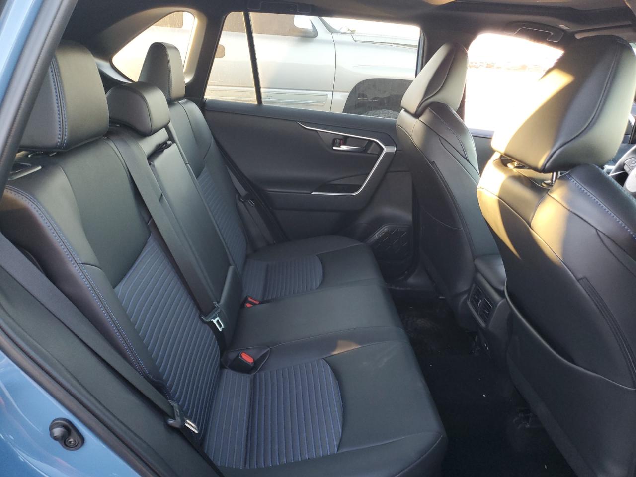 2024 TOYOTA RAV4 XSE VIN:2T3E6RFVXRW051395