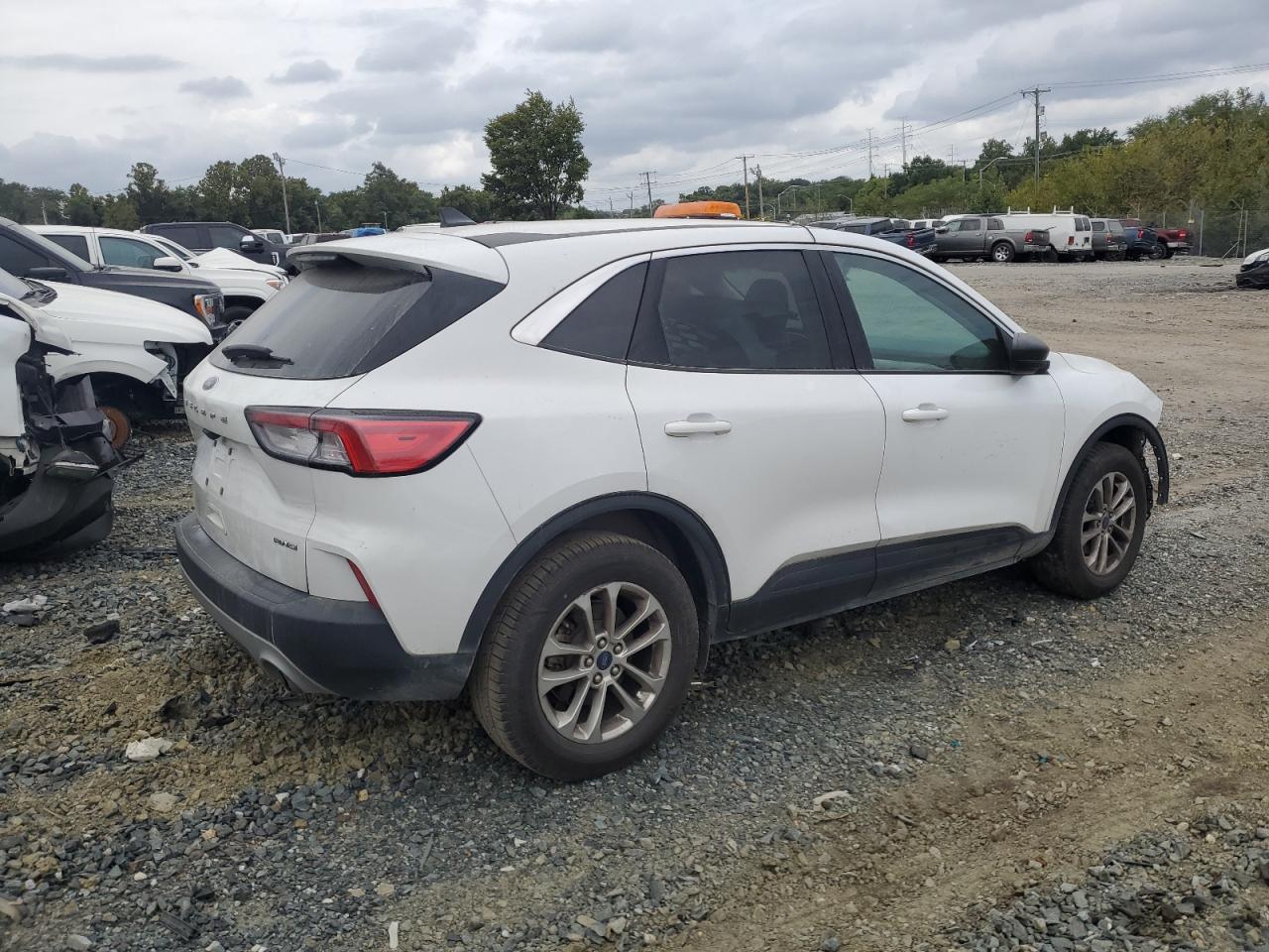 2022 FORD ESCAPE SE VIN:1FMCU9G68NUA92616