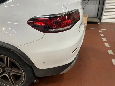 2020 Mercedes-Benz GLC 300 VIN: