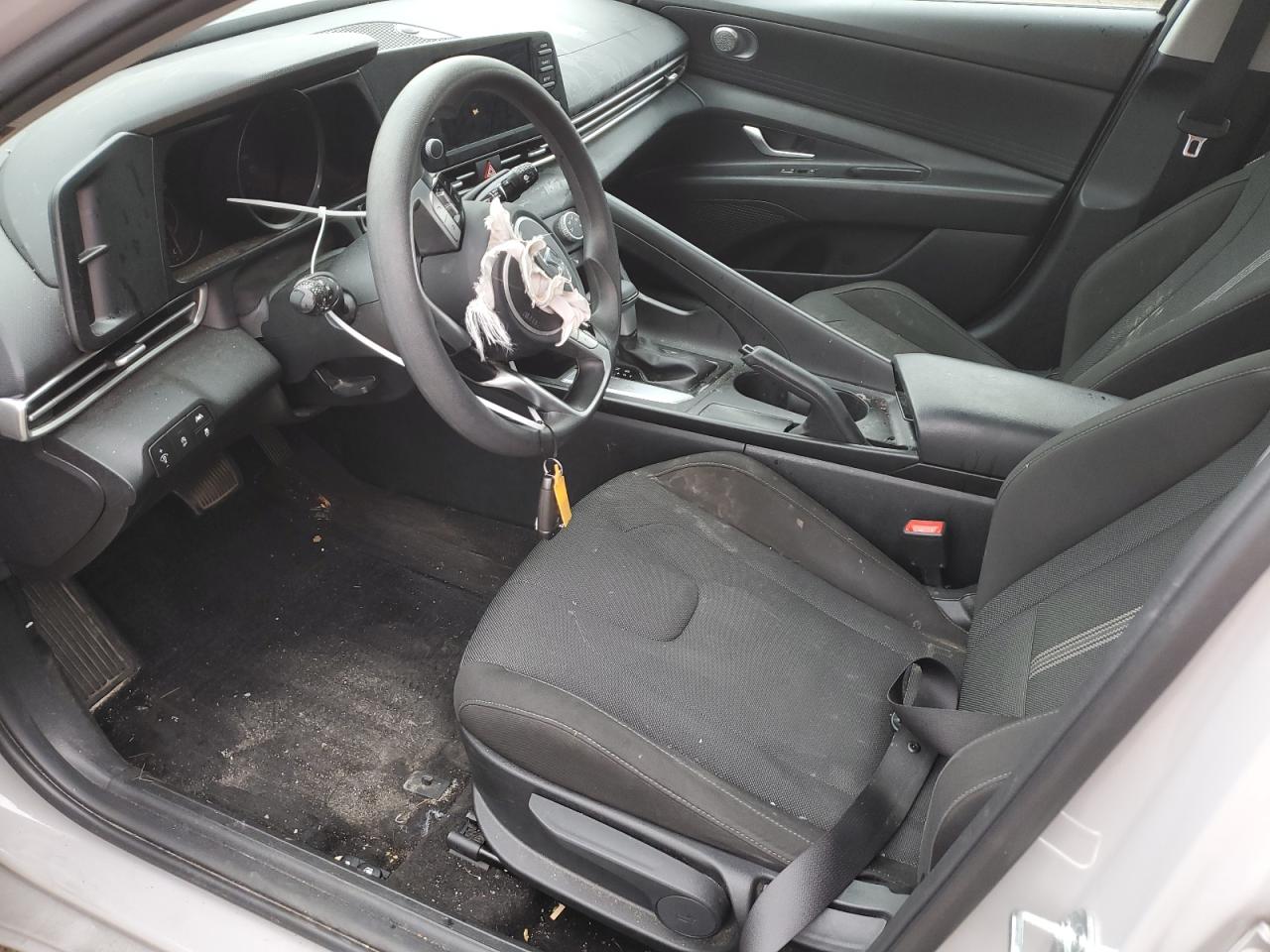 2022 HYUNDAI ELANTRA SEL VIN:KMHLM4AG5NU338607