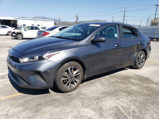 2022 KIA FORTE FE VIN:3KPF24AD2NE490680