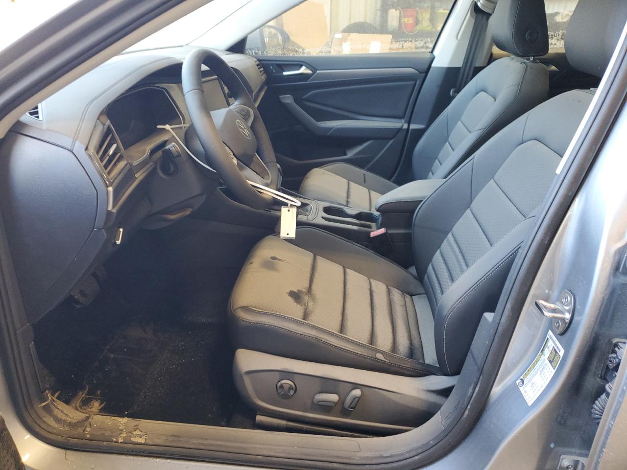 2024 VOLKSWAGEN JETTA SE VIN:3VW7M7BU6RM068984