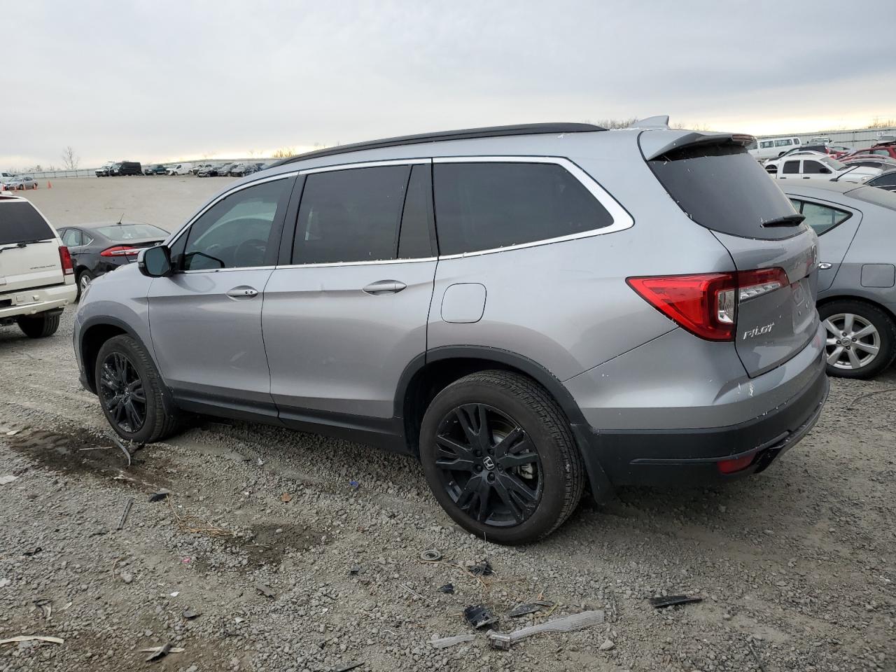 2022 HONDA PILOT SE VIN:5FNYF5H21NB012753