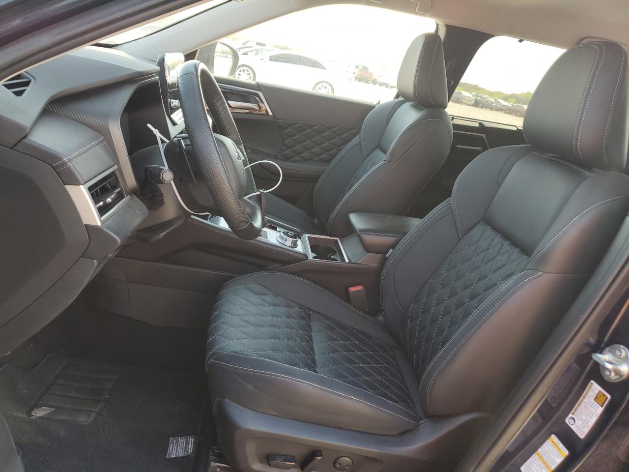 2024 MITSUBISHI OUTLANDER SEL VIN:JA4J3WA86RZ017617