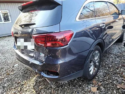 2018 Kia Sorento KNAPG81BDJA469823 VIN:KNAPG81BDJA469823