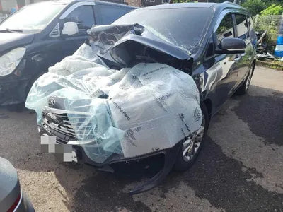2015 Kia Carnival VIN: