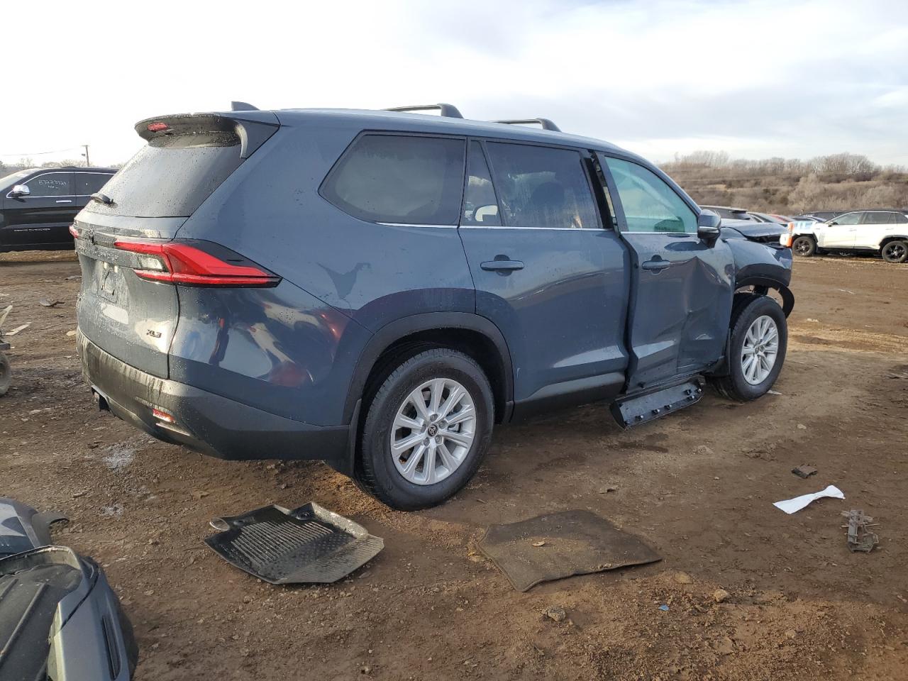 2024 TOYOTA GRAND HIGHLANDER XLE VIN:5TDACAB54RS017405