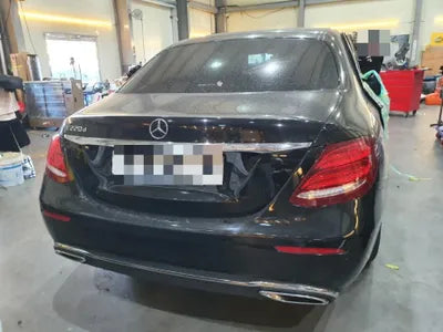 2018 Mercedes-Benz E 220 WDDZF0EB7KA519260 VIN:WDDZF0EB7KA519260