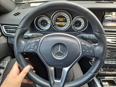 2015 Mercedes-Benz E 200 VIN: