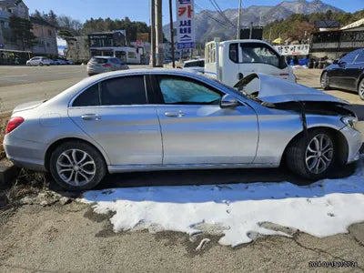 2016 Mercedes-Benz C 200 919KMWDDWF4CB7GF2 VIN:919KMWDDWF4CB7GF2