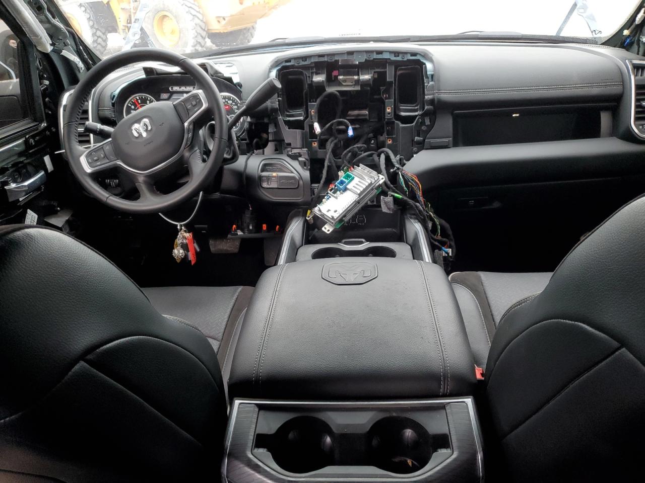 2024 RAM 3500 LARAMIE VIN:3C63RRML8RG220255