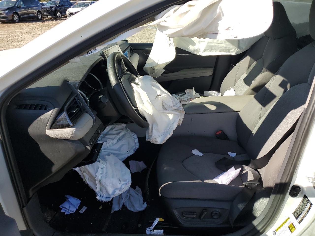 2022 TOYOTA CAMRY LE VIN:4T1C11AKXNU066096