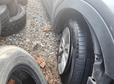 2017 Hyundai Santa FE KMHSW81UBHU737117 VIN:KMHSW81UBHU737117