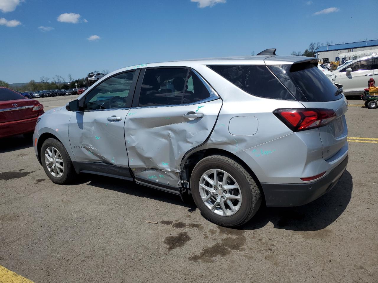 2022 CHEVROLET EQUINOX LT VIN:3GNAXTEV6NL134535