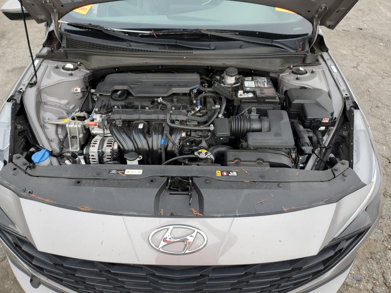 2022 HYUNDAI ELANTRA SEL VIN:KMHLM4AG6NU241061