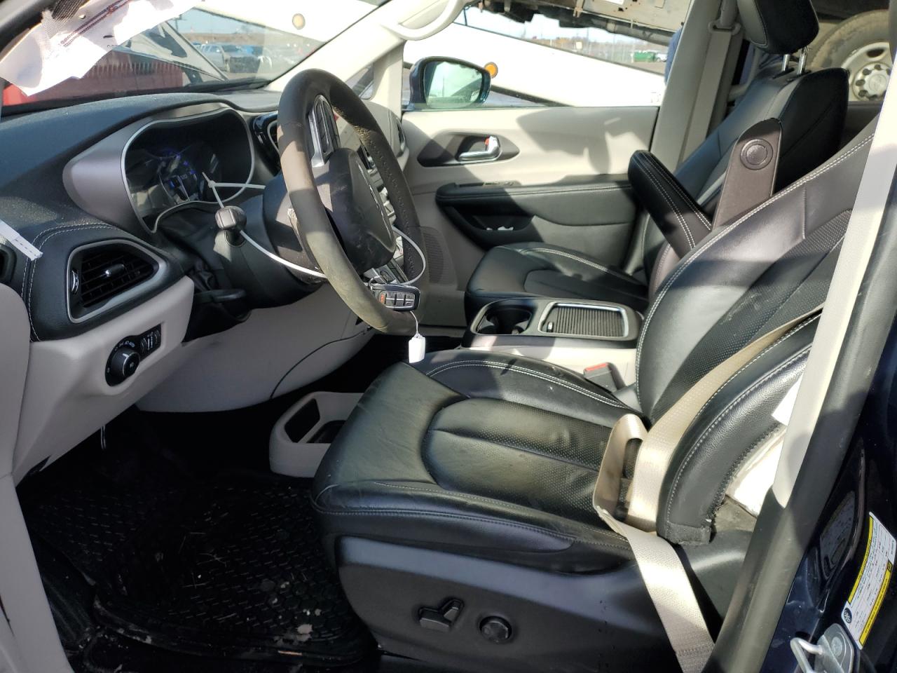 2022 CHRYSLER PACIFICA TOURING L VIN:2C4RC1BG4NR104079