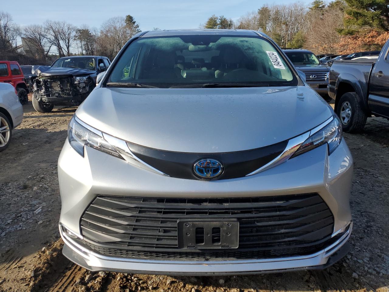 2023 TOYOTA SIENNA XLE VIN:5TDYRKEC1PS156966