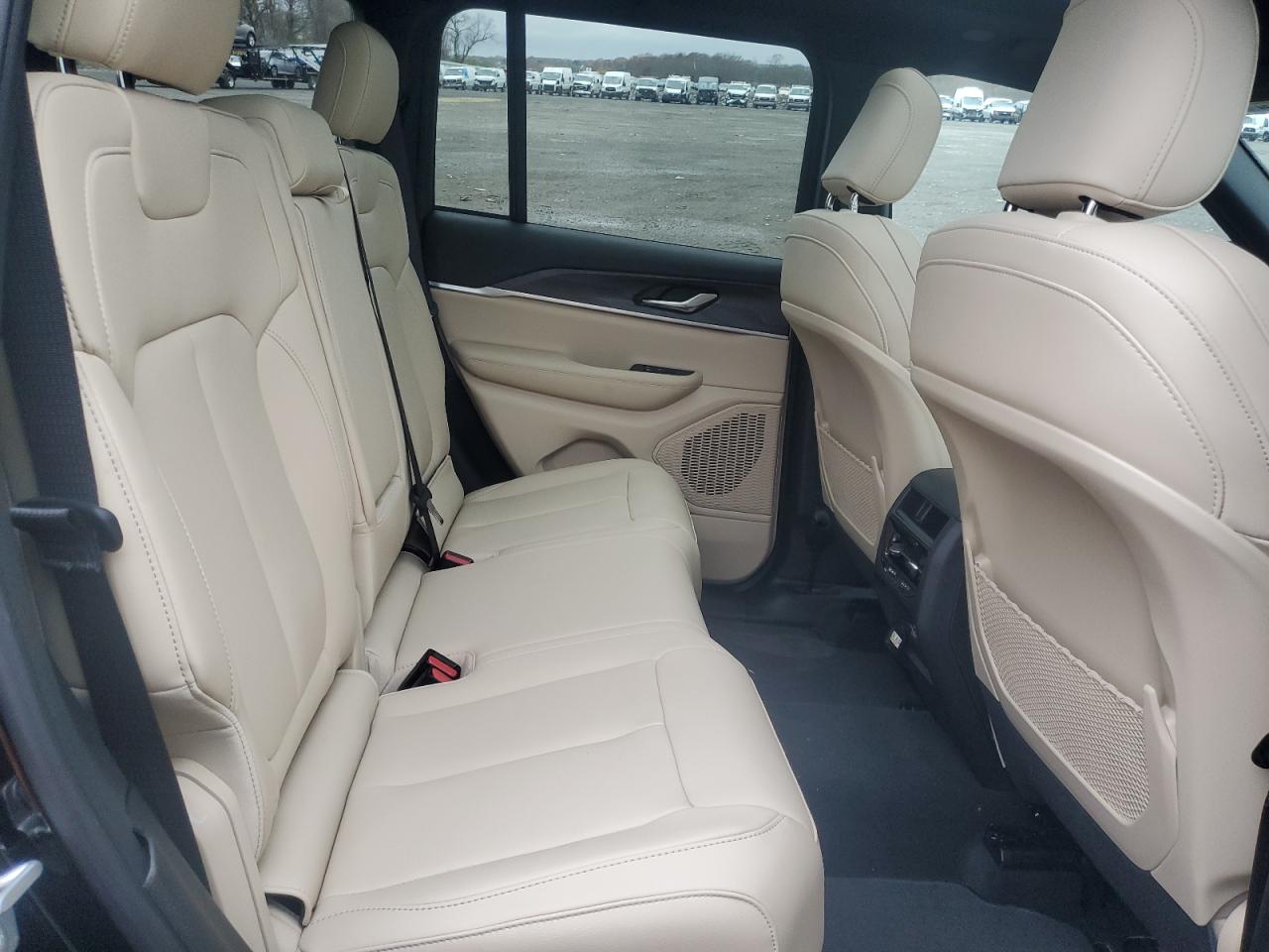 2024 JEEP GRAND CHEROKEE LIMITED VIN:1C4RJHBG5RC264050