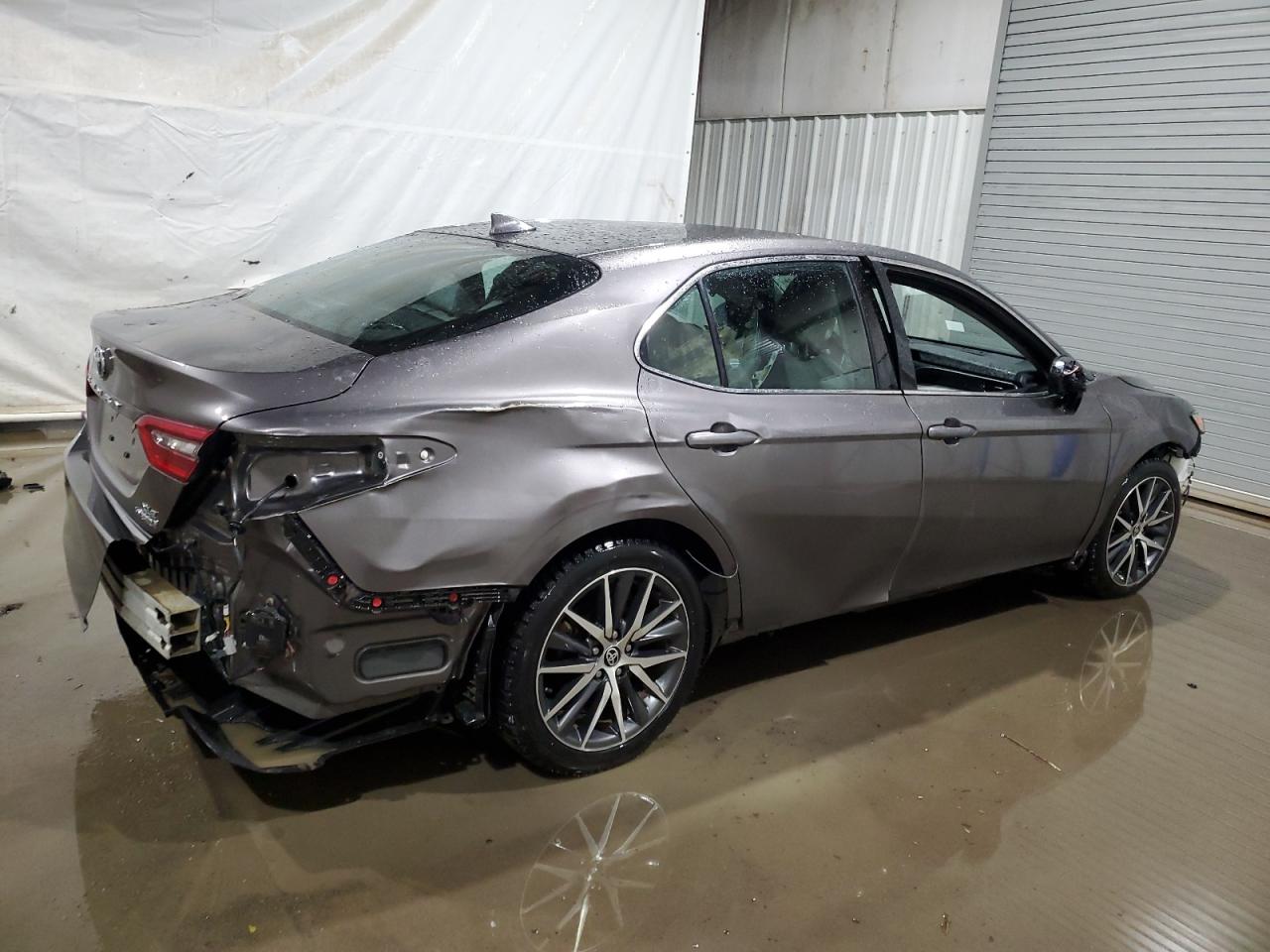2022 TOYOTA CAMRY XLE VIN:4T1F31AK5NU587489