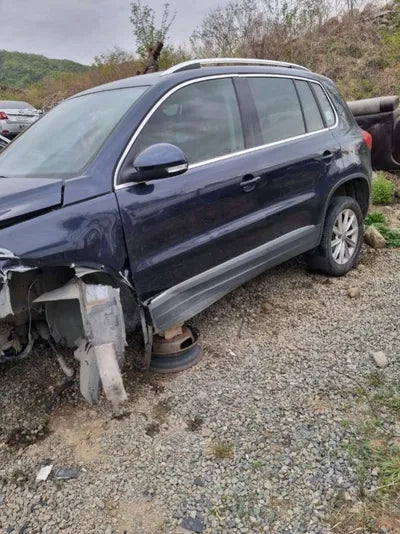 2016 Volkswagen Tiguan WVGZZZ5NZGW586677 VIN:WVGZZZ5NZGW586677