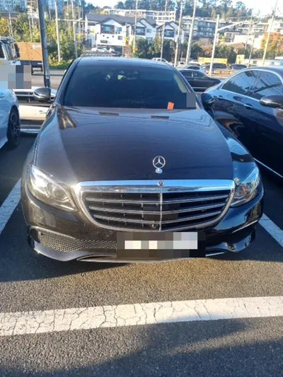 2018 Mercedes-Benz E 300 VIN: