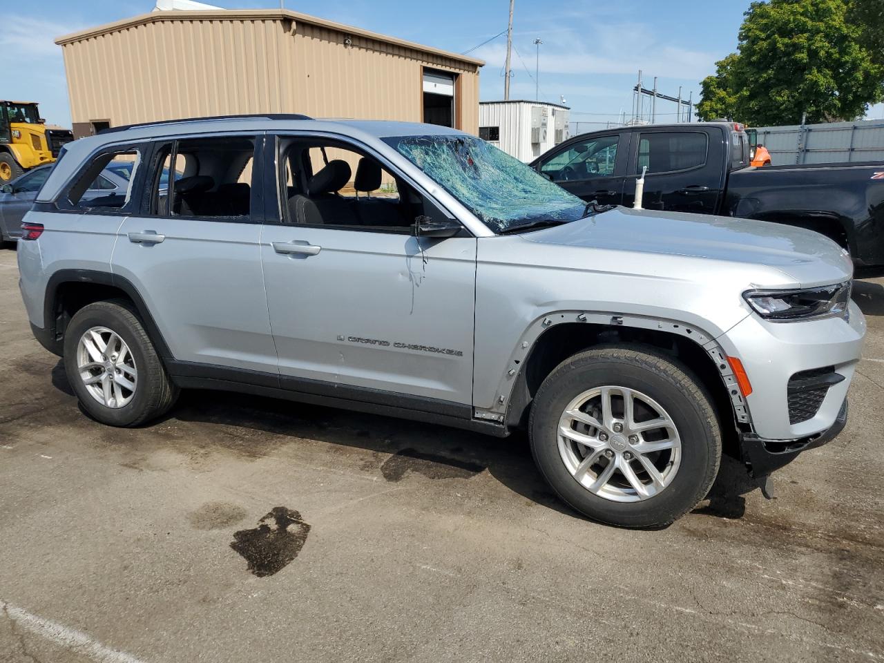 2023 JEEP GRAND CHEROKEE LAREDO VIN:1C4RJHAGXP8105168