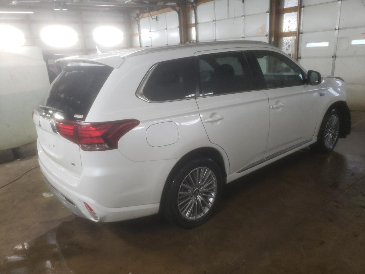 2022 MITSUBISHI OUTLANDER SEL VIN:JA4J2VA70NZ028613