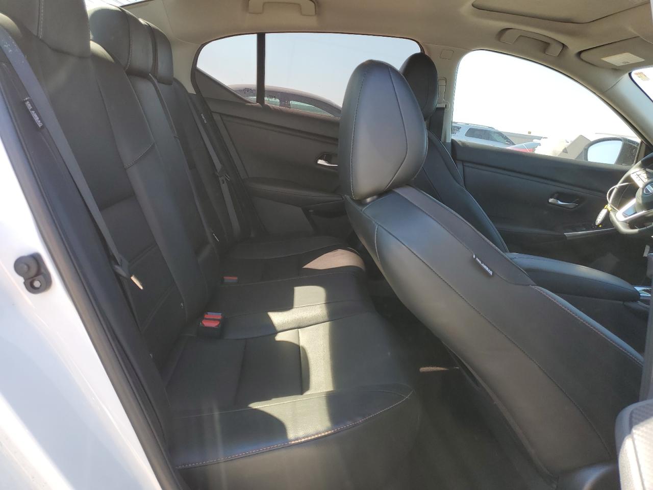 2022 NISSAN SENTRA SR VIN:3N1AB8DV3NY315720