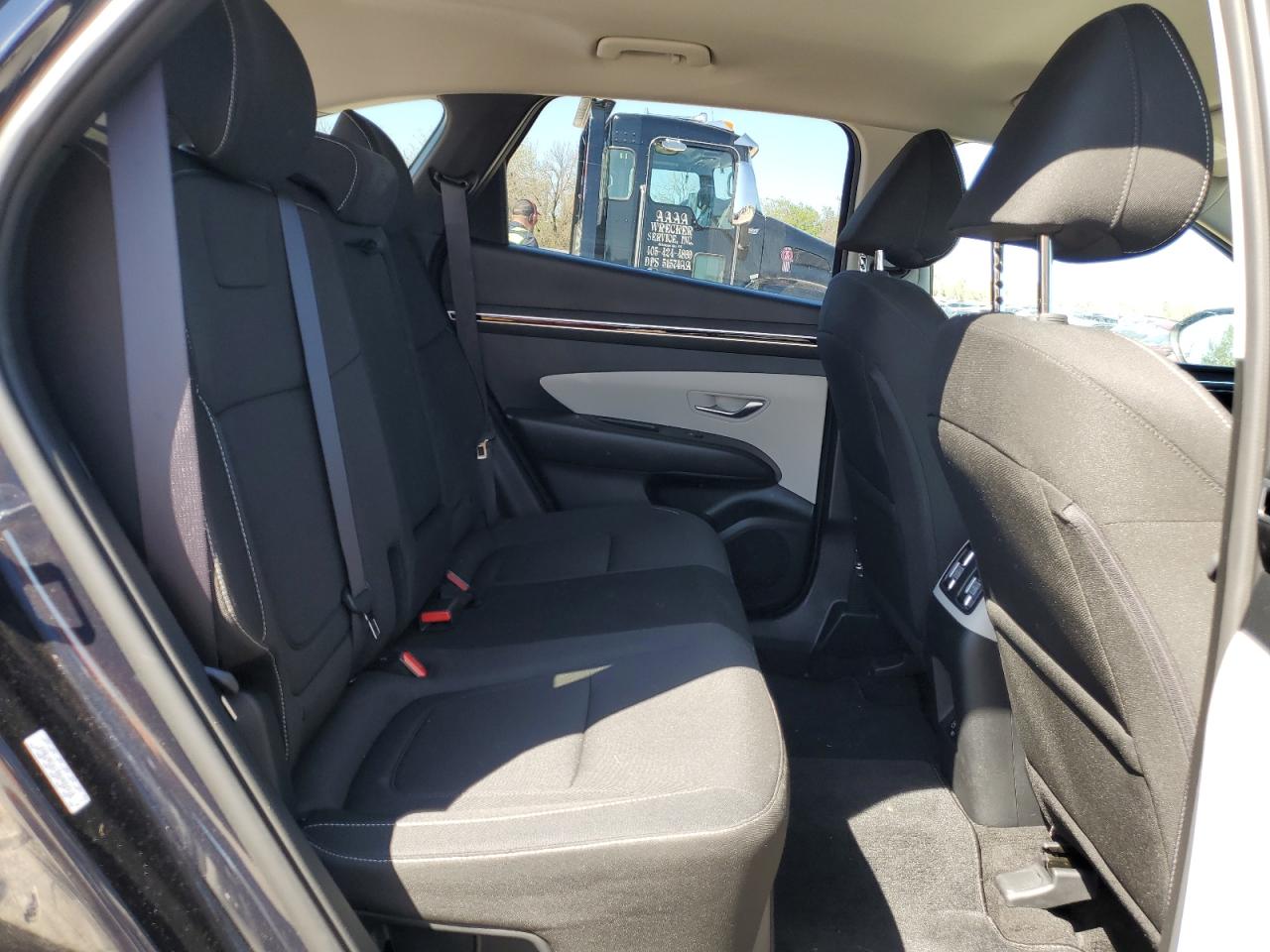 2022 HYUNDAI TUCSON BLUE VIN:KM8JBCA13NU022318